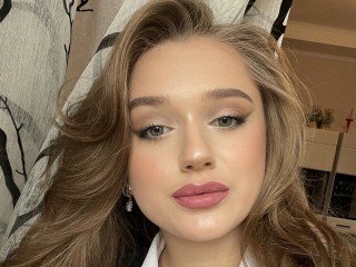 LaraKrof Live Cam LaraKrof Live Cam