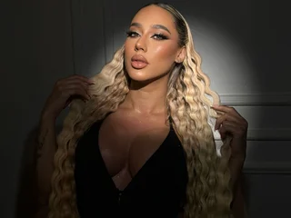 AmberRousell Live Cam AmberRousell Live Cam